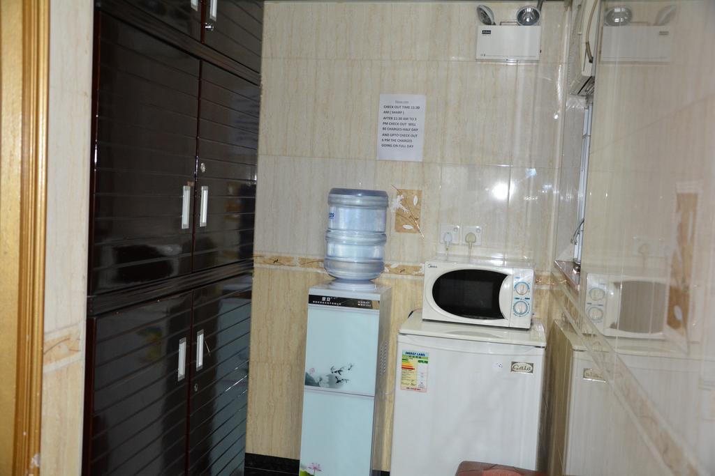 Everest Hostel Гонконг Екстер'єр фото