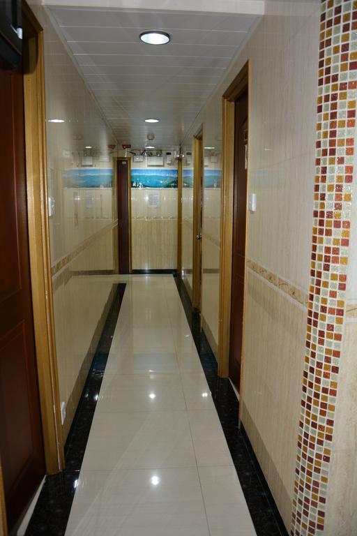 Everest Hostel Гонконг Екстер'єр фото