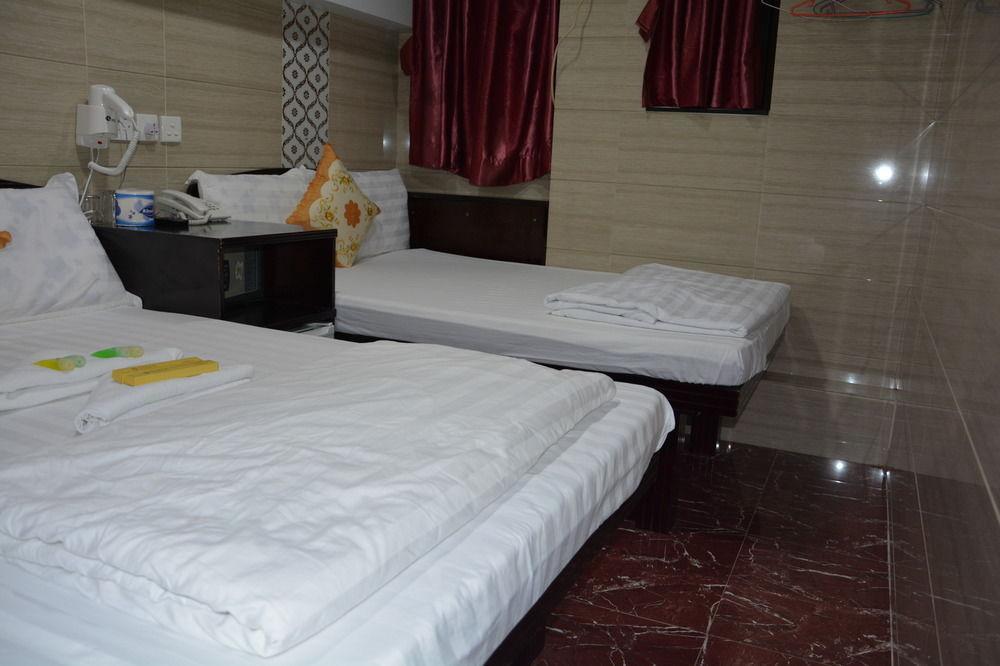 Everest Hostel Гонконг Екстер'єр фото