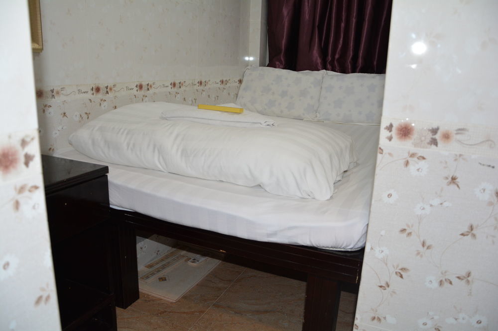 Everest Hostel Гонконг Екстер'єр фото