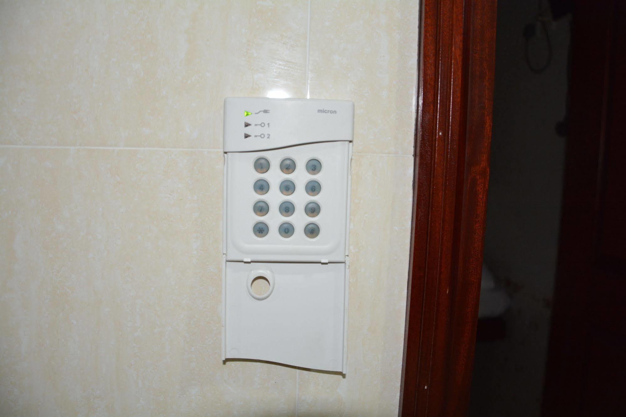 Everest Hostel Гонконг Екстер'єр фото