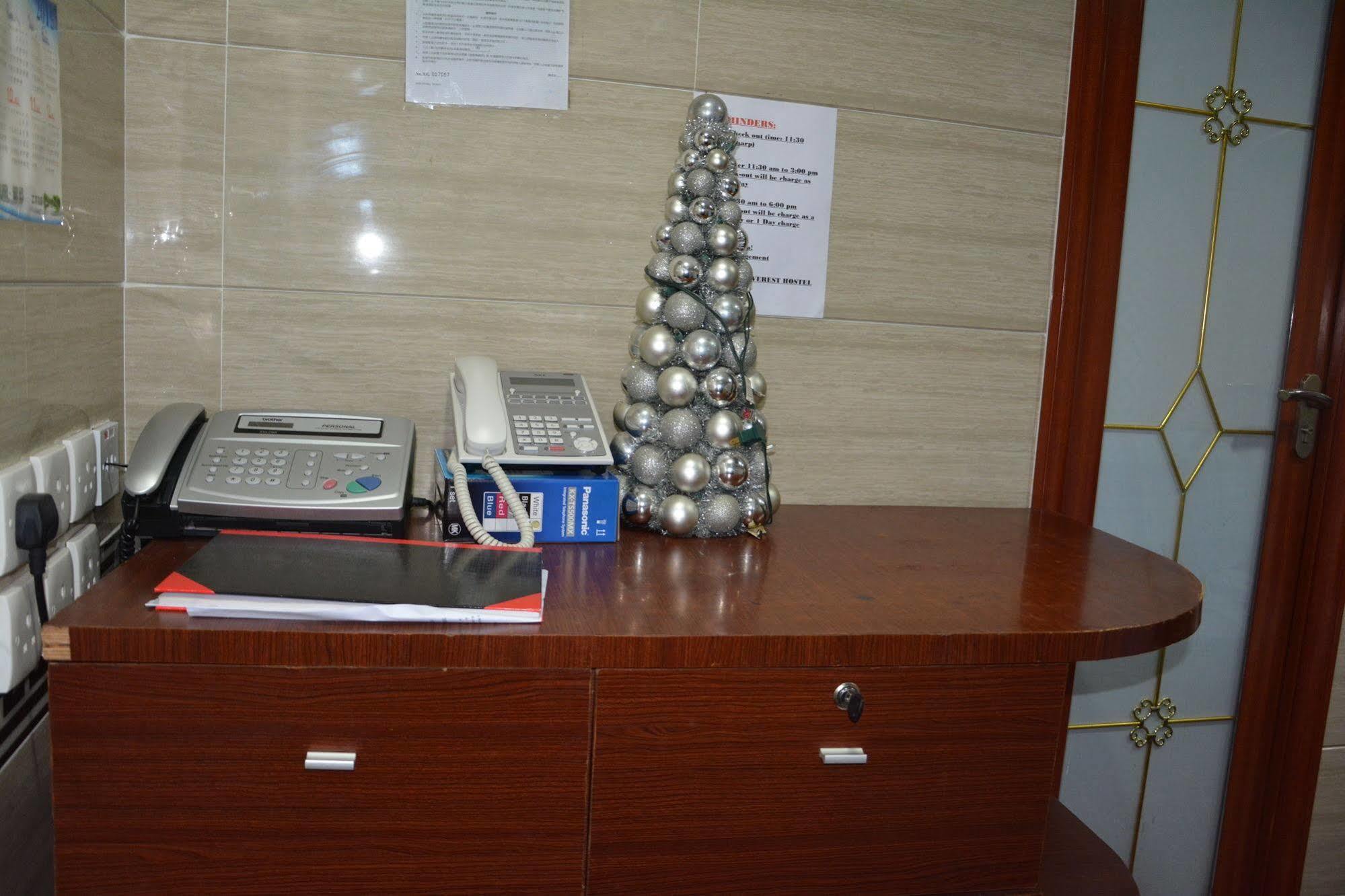Everest Hostel Гонконг Екстер'єр фото