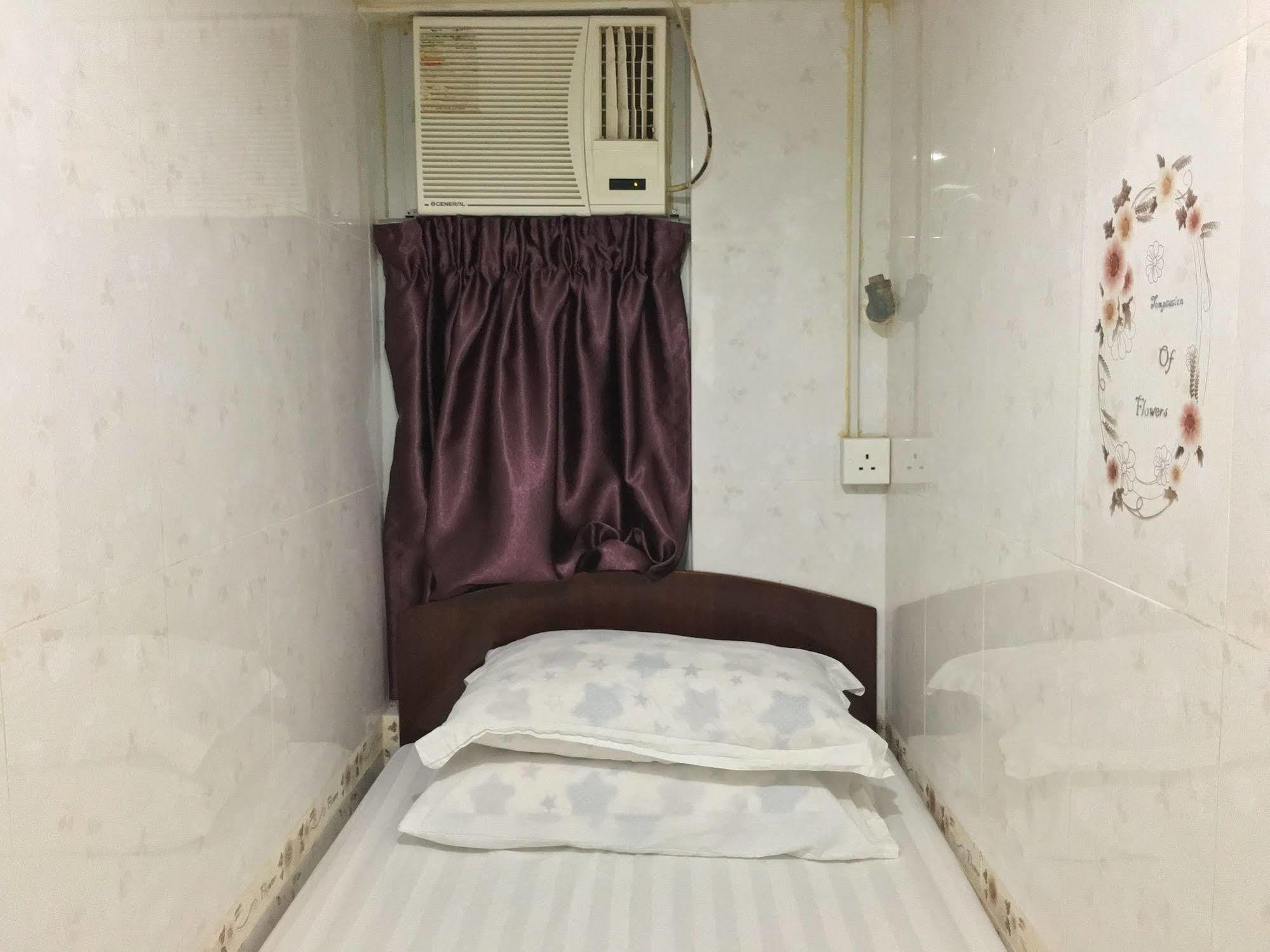 Everest Hostel Гонконг Екстер'єр фото