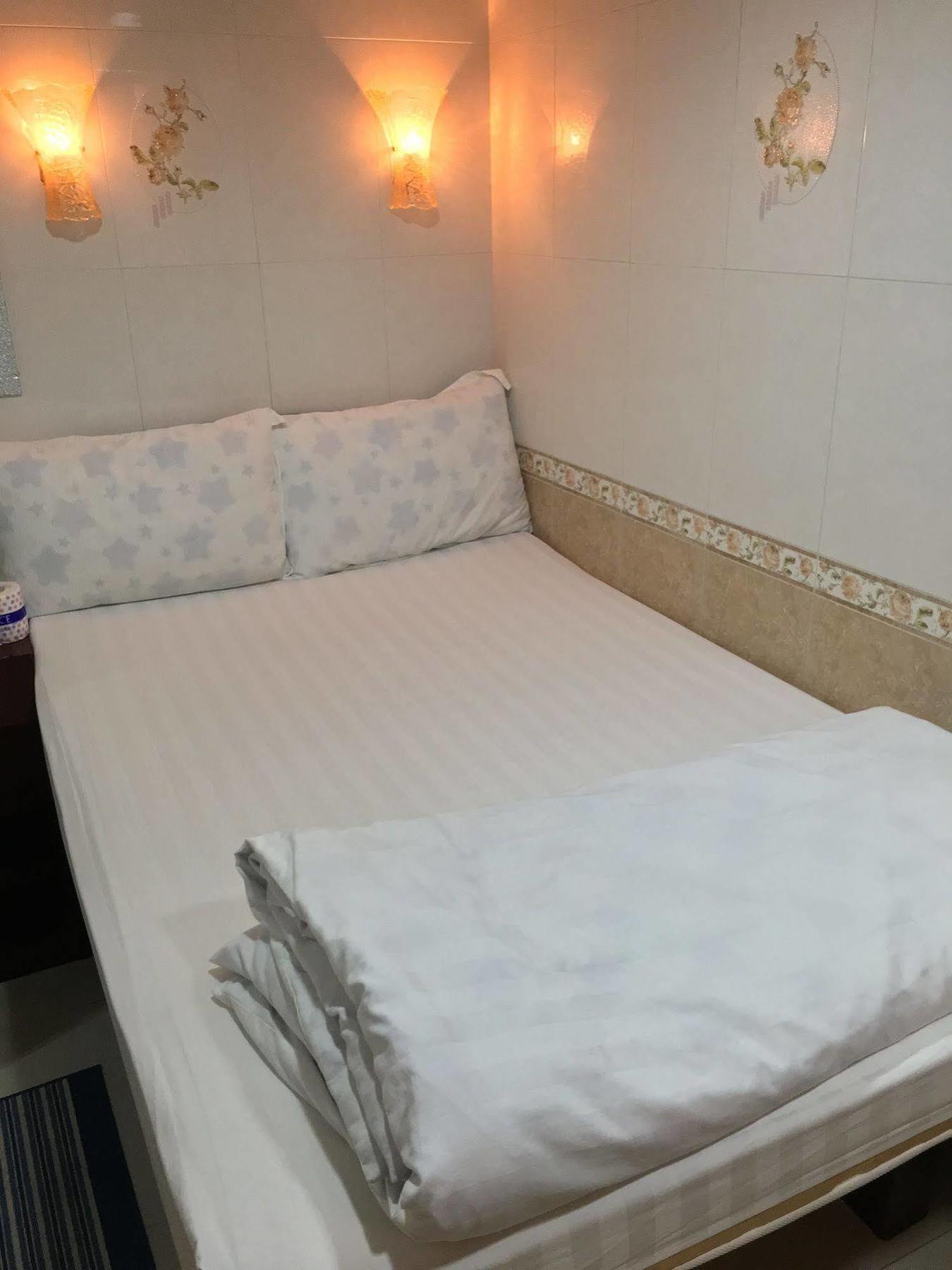 Everest Hostel Гонконг Екстер'єр фото